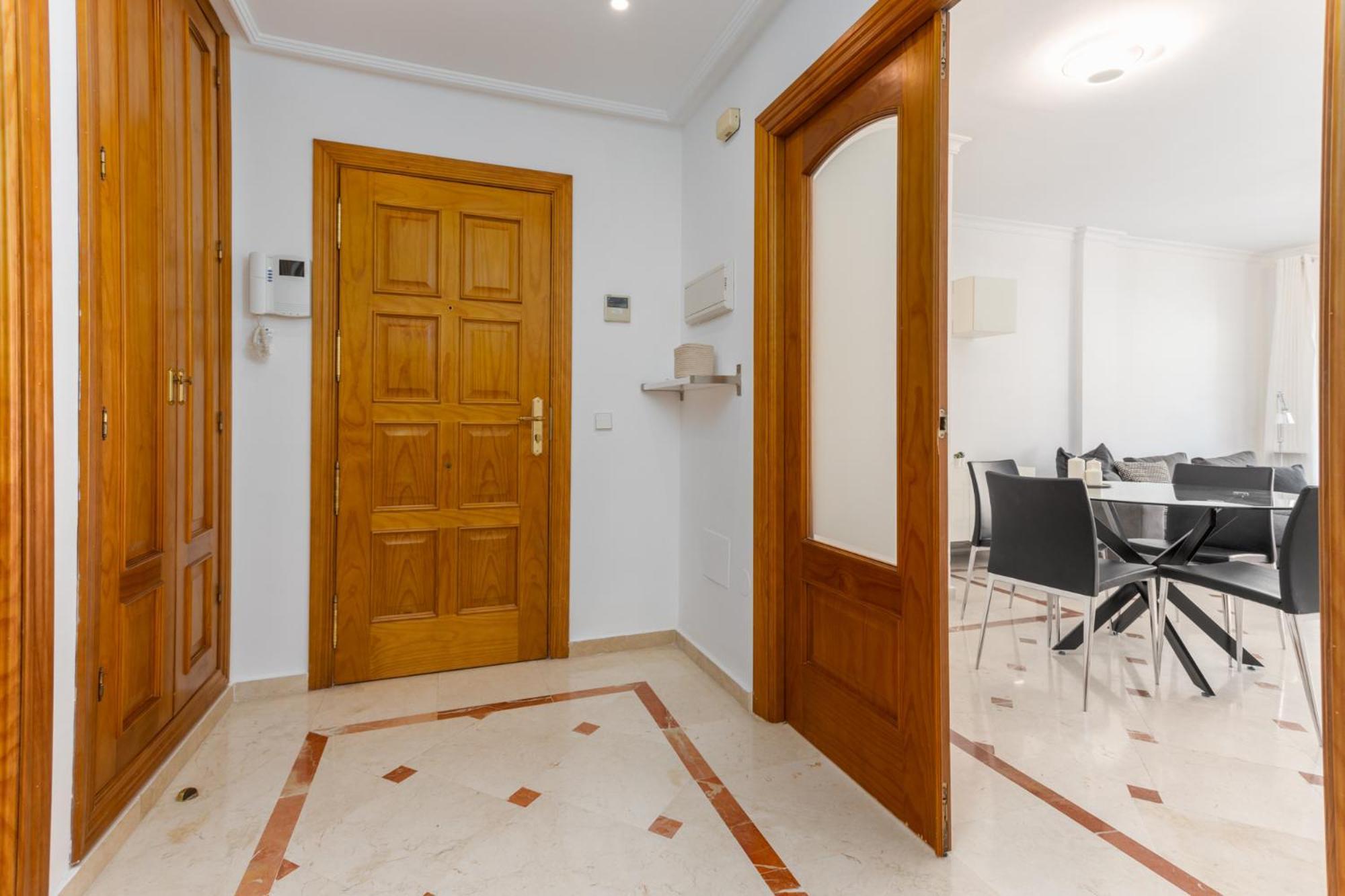 Mtr - Temporary Rent Apto 2 Sea View * Marbella